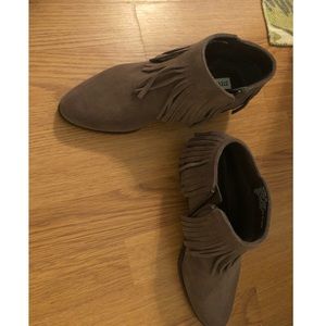 Steven Madden Patzee Booties size 8